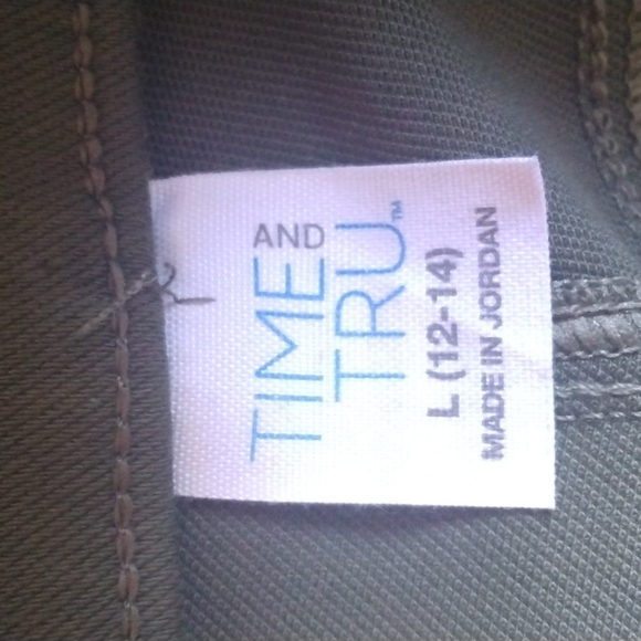 Time and true Green scratch denim pants skinny leg. no boundaries blouse - Picture 10 of 12